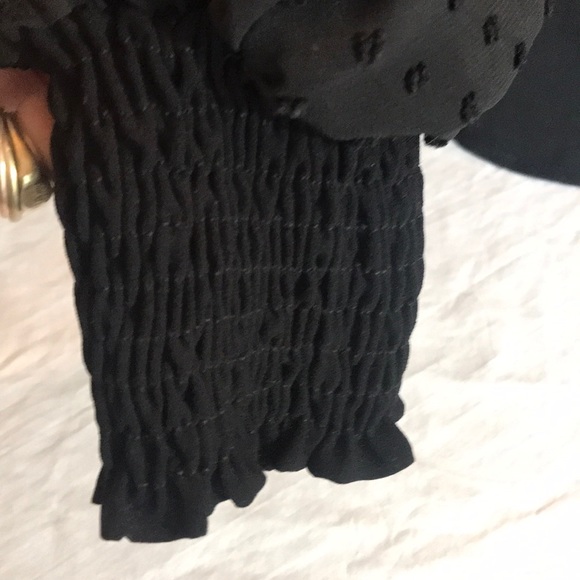 “ZARA BASIC” Ruffled Wide Sleeves Black Blouse. - Picture 5 of 12